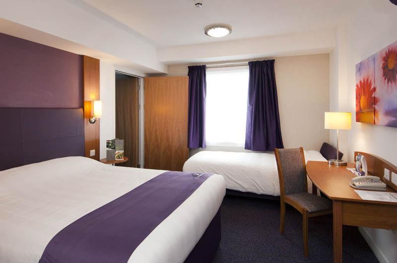 Premier Inn Ipswich South Exterior photo